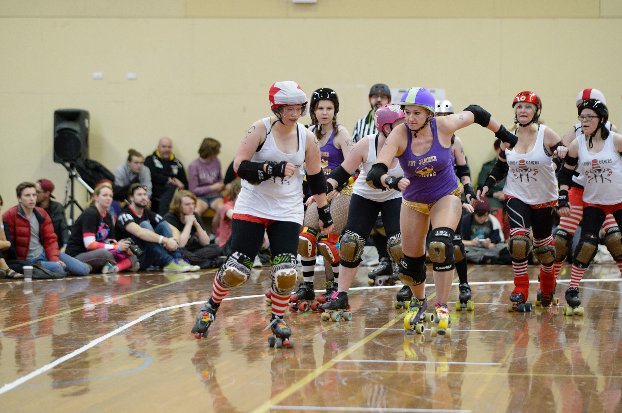 Hot Jammer Donuts v Candy Caners. Photographer: Brett Sargeant, D-eye Photography